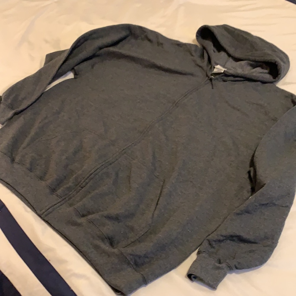 New Gilden hoodie - Picture 2 of 7
